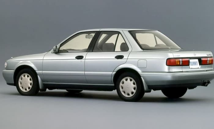 Nissan Sentra-Tsuru 1995-1998