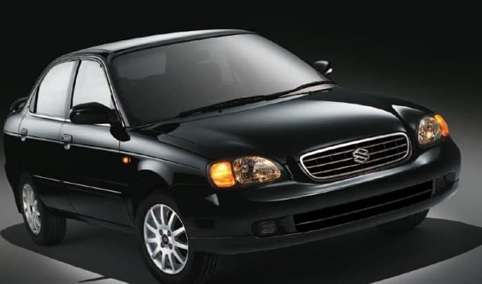 Suzuki esteem 2001