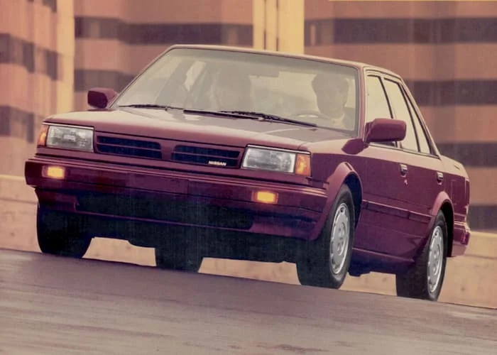 Nissan Stanza 1989